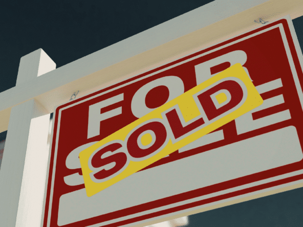 Classic SOLD yard sign on Mount Pleasant South Carolina property – highlighting market opportunities with lower rates